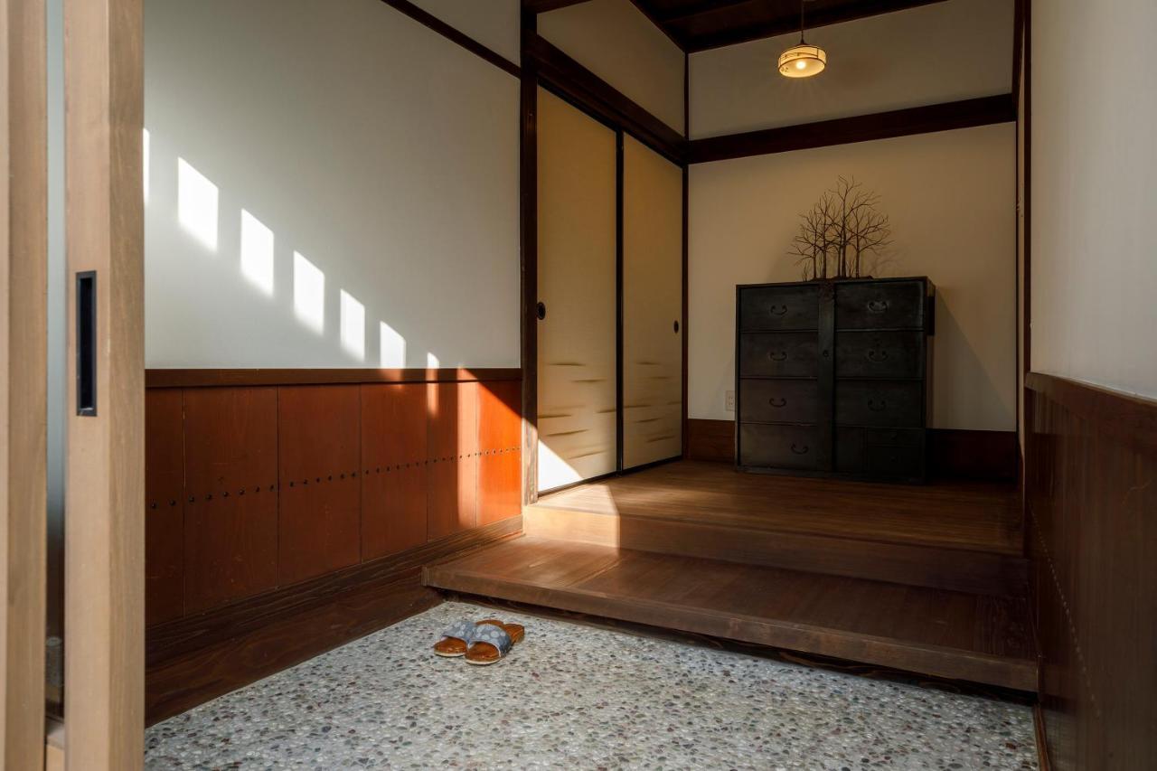Hotel Machi No Odoriba à Kanazawa Extérieur photo